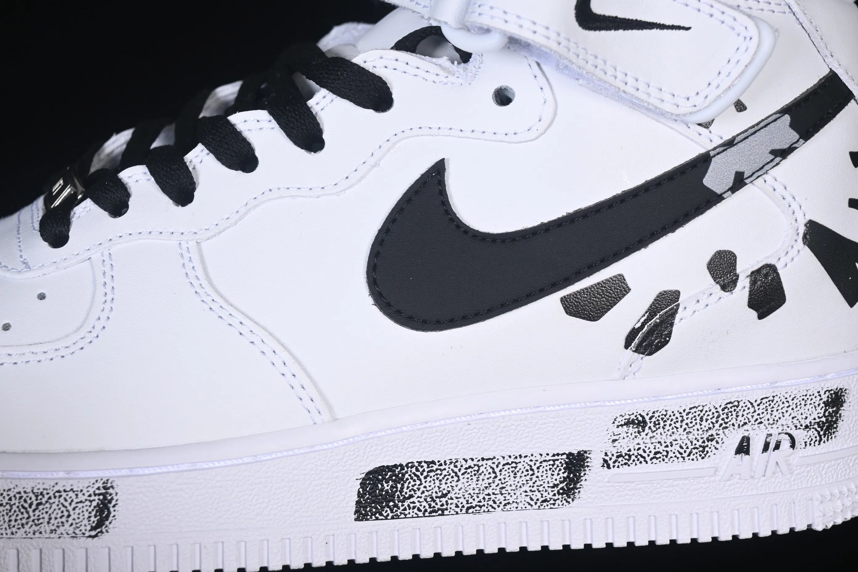 All categories Nk Air Force 1 Air Force series Nk Air Force 1 Mid Air Force mid-top Nike Air Force 1'07 Low splash inkjet Air Force 1 mid-top casual sneakers ZH0316-144